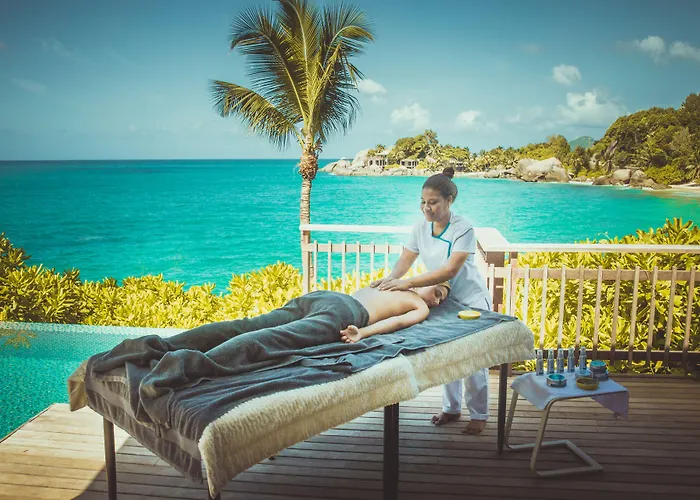 Caranabeach Hotel