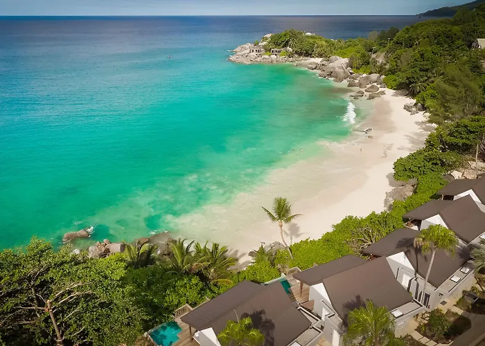 Caranabeach 4*